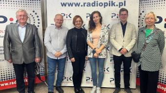  „Koniec z 40-godzinnym tygodniem pracy?”. Audycja radiowa „Pytać każdy może” na antenie Radia PiK