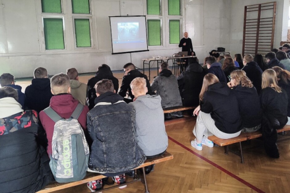 Szkolenie dla uczniów klas rolniczych w ZSCKR w Starym Brześciu