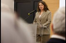 Sylwia Krawczyk, p.o. Okręgowego Inspektora Pracy w Bydgoszczy podczas przemówienia na Walnym Zebraniu Delegatów NSZZ „Solidarność” Regionu Bydgoskiego