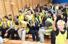 Uczniowie klas IV-VIII Szkoły Podstawowej w Królikowie