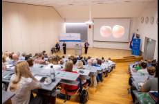 Magdalena Andler, właścicielka Atelier Wizerunku AWMA podczas prelekcji