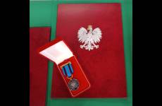 Honorowe Odznaki „Za Zasługi dla Ochrony Pracy” przyznawane przez Głównego Inspektora Pracy