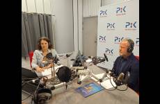 Sylwia Krawczyk, p.o. Okręgowego Inspektora Pracy w Bydgoszczy i Grzegorz Meler, Zastępca Okręgowego Inspektora Pracy ds. Nadzoru w studiu Radia PiK
