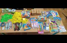 Materiały promocyjne przekazane uczniom Szkoły Podstawowej w Sadkach podczas drugiego spotkania