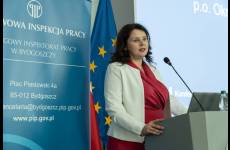 Sylwia Krawczyk, p.o. Okręgowego Inspektora Pracy w Bydgoszczy podczas wystąpienia