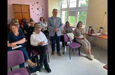 Dariusz Kistela, Kierownik Oddziału w Toruniu Okręgowego Inspektoratu Pracy w Bydgoszczy z uczestnikami szkolenia