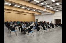 Uczestnicy konkursu podczas pisania testu