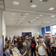 Targi Pracy i Współpracy dla Osób z Niepełnosprawnościami w Bibliotece Uniwersytetu Kazimierza Wielkiego w Bydgoszczy