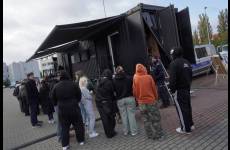 Uczestnicy wydarzenia przy Escape Trucku