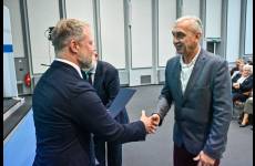 Wręczanie dyplomów laureatom