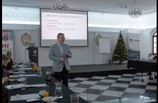 Prowadzący szkolenie inspektor pracy Dariusz Kistela