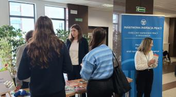 Okręgowy Inspektorat Pracy w Bydgoszczy na Piernikowych Targach Pracy UMK 2026